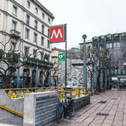 Fermata metro a Milano